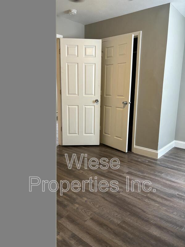 Photo - 711 W Governor St