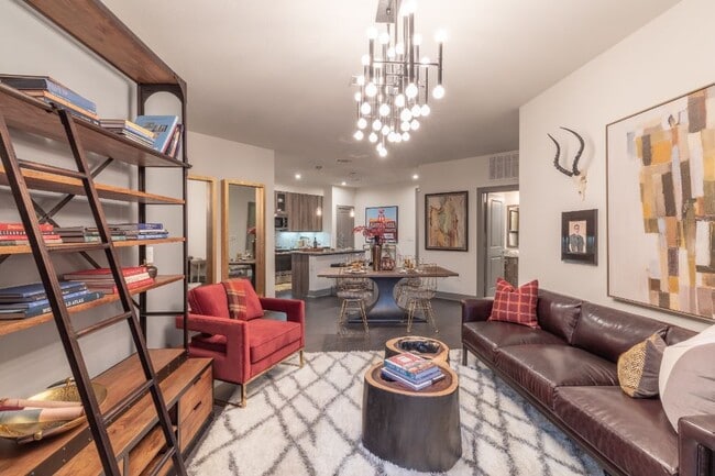 Photo - LTD West Commerce