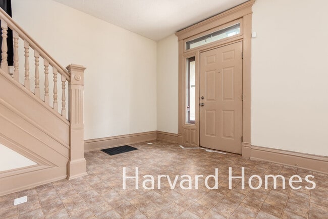 Photo - 131 Midland Ave