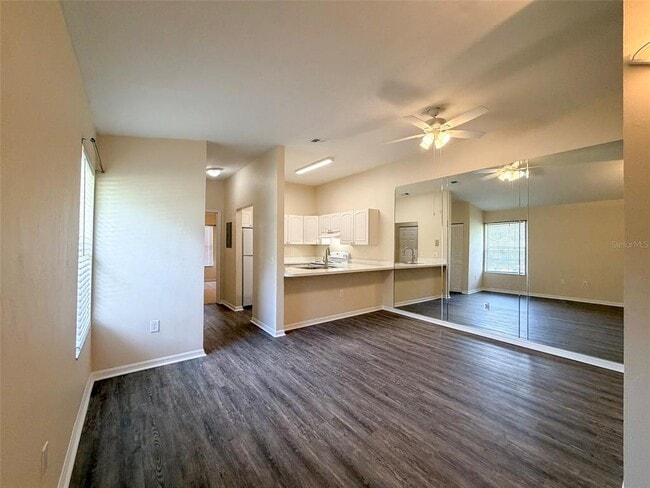 Photo - 4003 SW 27th St Unit 15