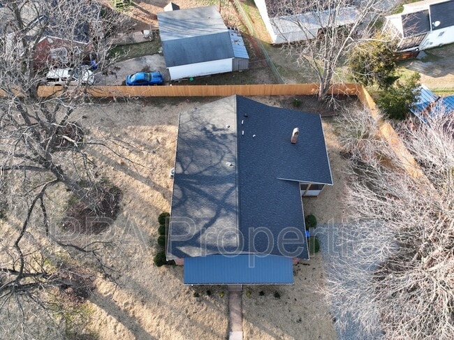 Photo - 306 S First St