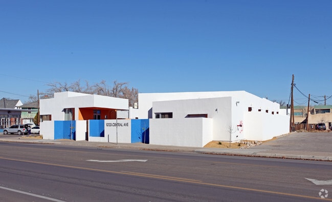 Photo - 1023 Central Ave NW