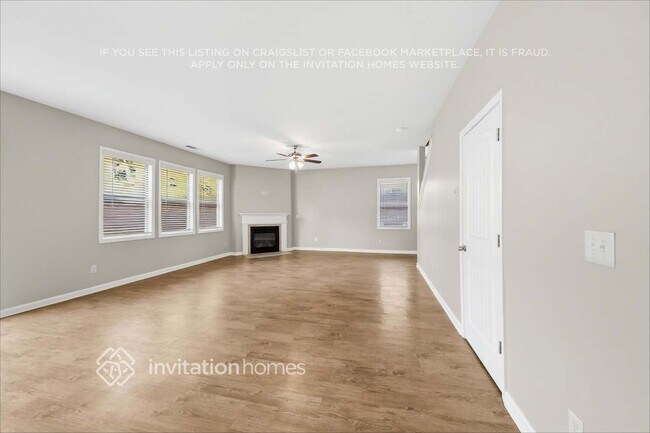 348 Silverwood Dr
