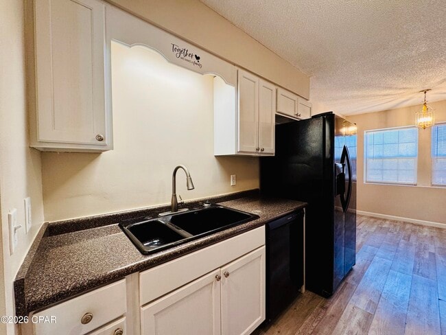 Photo - 163 Lauren Ln