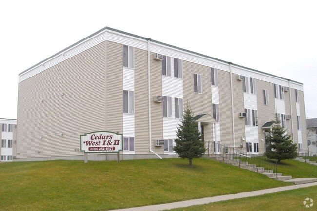 Building Photo - Cedars West Rental