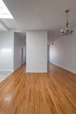 Photo - 163 Christopher Columbus Dr