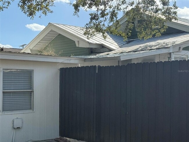 Photo - 1907 N 49th St Unidad B