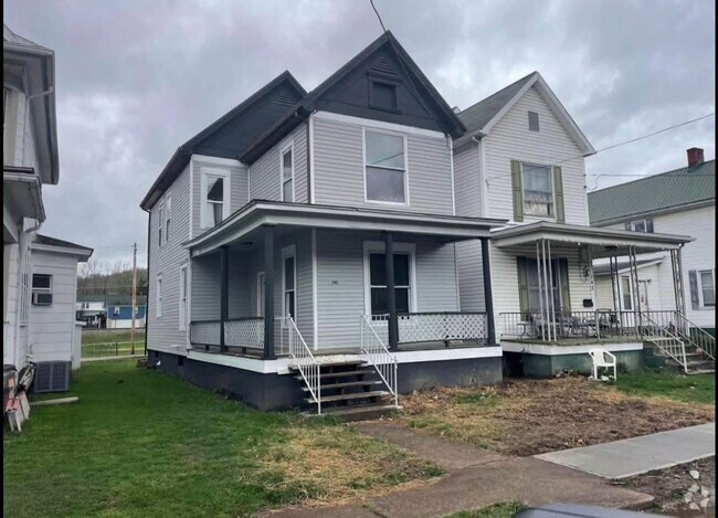 Building Photo - 740 2nd St Rental