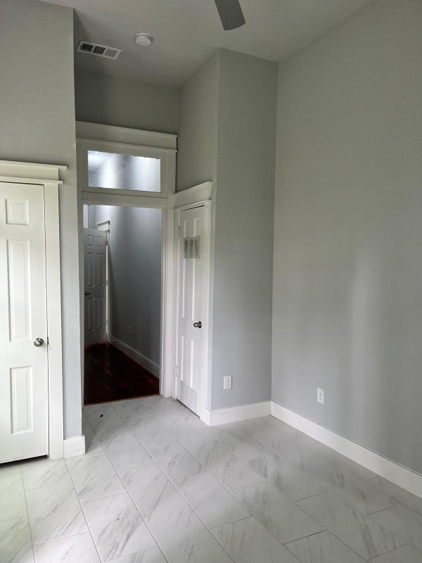 Photo - 2620 Colonial Ave