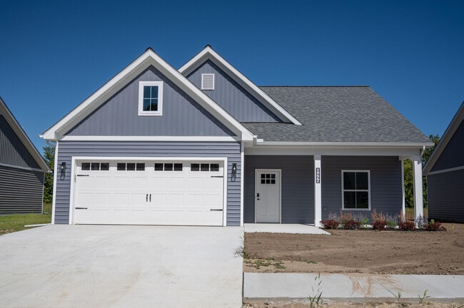 Building Photo - 8452 Oak Shade Cir