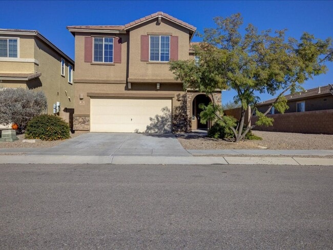 Building Photo - 3 Bedroom 2 1/2 Bathroom