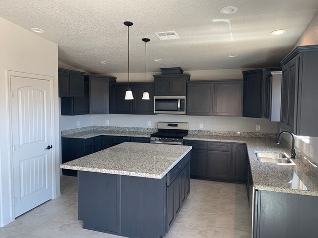 Photo - - 12E SUBDIVISION