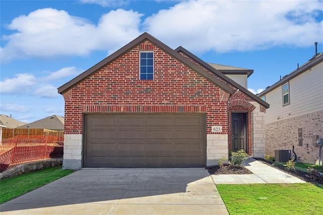 Building Photo - 623 Russell Dr