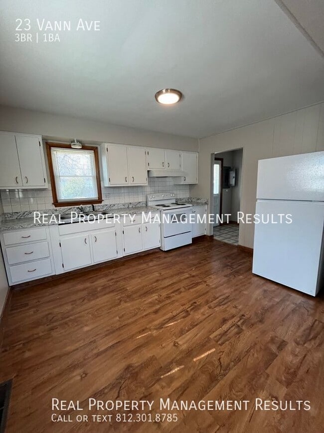 Photo - 23 Vann Ave