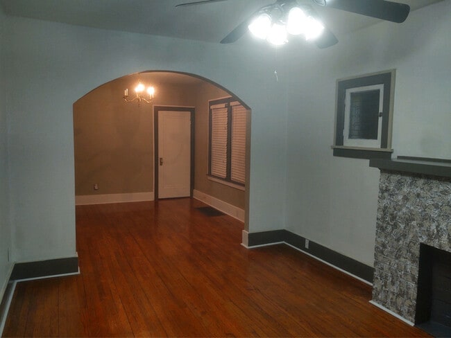 Photo - 5832 Heege Rd