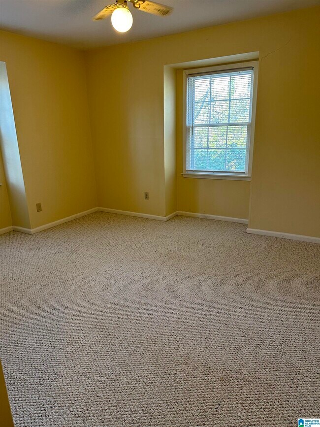 3208 Westbrook Dr Townhome Townhome Rental in Birmingham AL