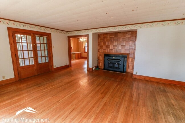 Photo - Beautiful and Unique 5 Bedroom Home