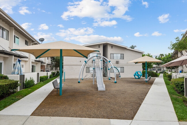 Photo - 15743 Francisquito Ave Unidad G4