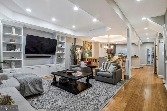 Photo - 821 Madison St NW Townhome