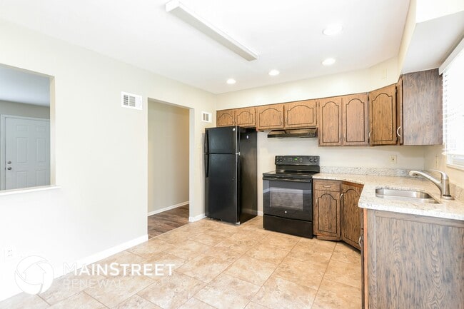 Photo - 2154 Christy Dr