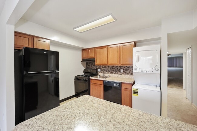 Photo - Brinkley House