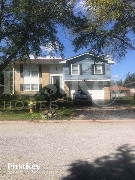 Photo - 21616 Richmond Rd