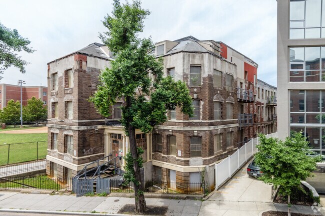 Photo - Columbia Heights