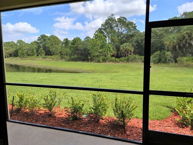 Photo - Impressive Annual Unfurnished 3 Bedroom, 2...