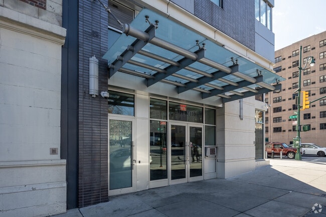 Photo - One Morningside Park