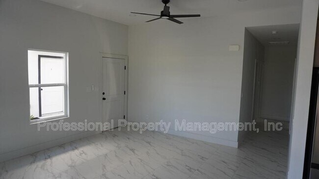 Photo - 2813 Bravo Rd Unit A