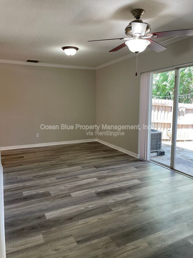 Photo - 3607 W Idlewild Ave