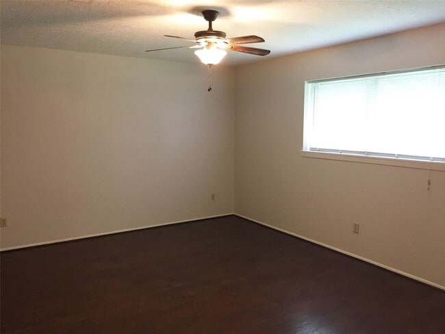 Photo - 22815 Merrymount Dr
