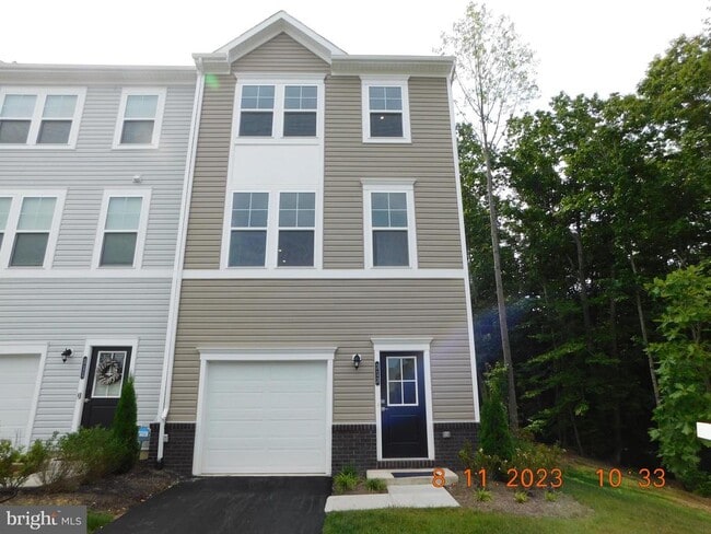 Building Photo - 313 Huff Dr Rental