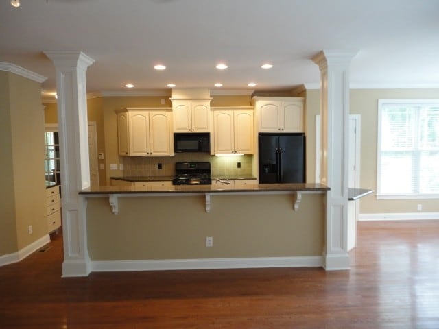 Photo - 1417 Flemming House St