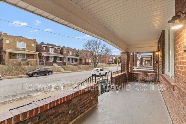 Photo - 4040 Shreve Ave