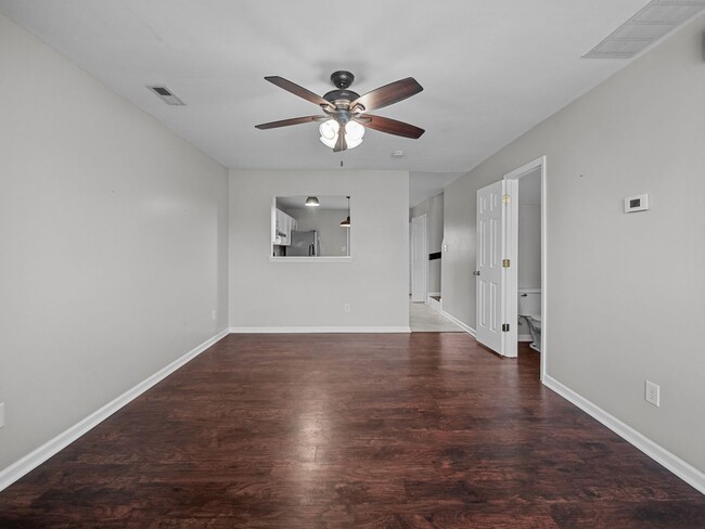 Photo - Welcome to Marsh Oaks!