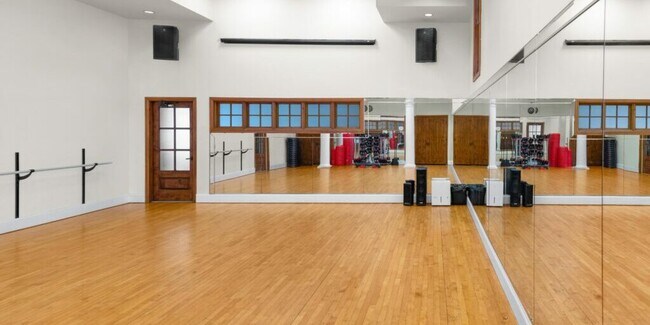 Photo - 300 Via Castilla