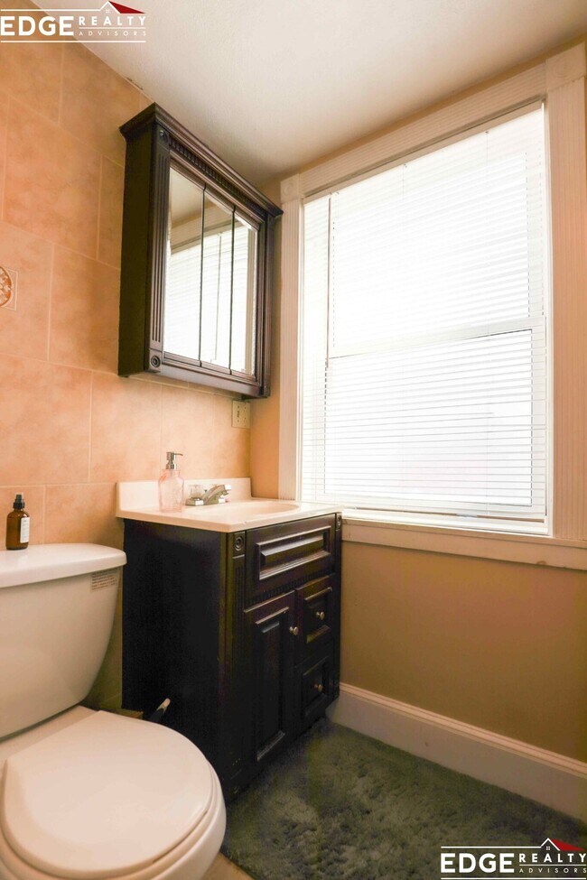 Photo - 7 Cottage St Unit 1