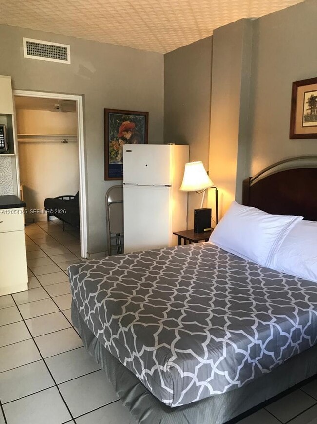 Photo - 26 Diplomat Pkwy Unit 2233