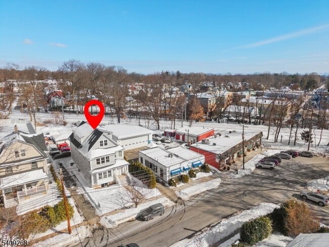 Photo - 96 Watchung Ave