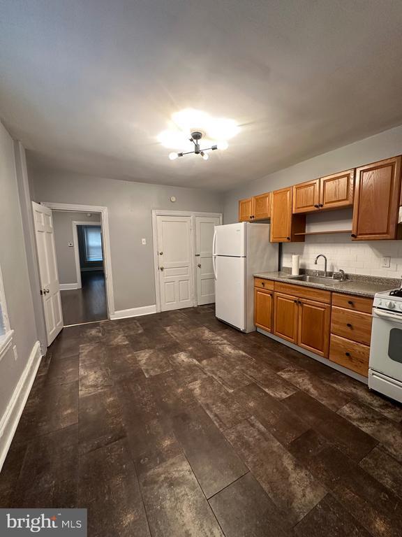 Photo - 1233 Ellsworth St