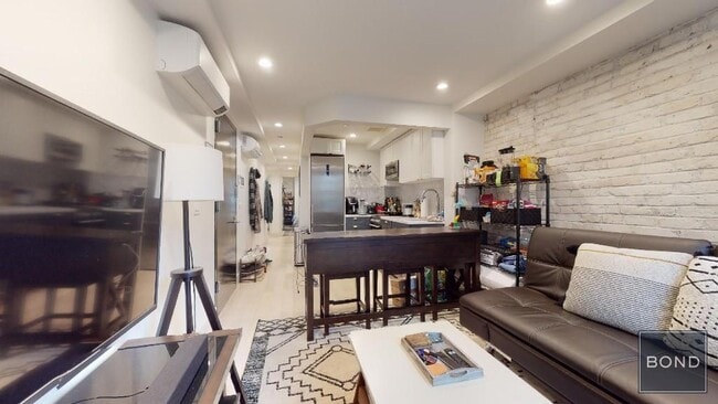Building Photo - 21 Avenue B Unit 301 Rental