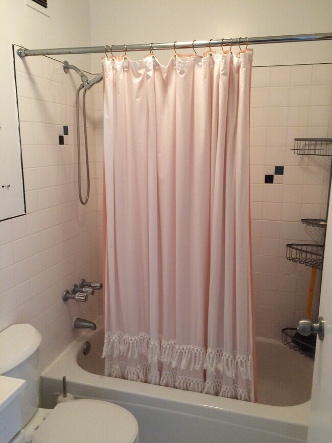 Photo - 1978 2nd Ave Unit 4D