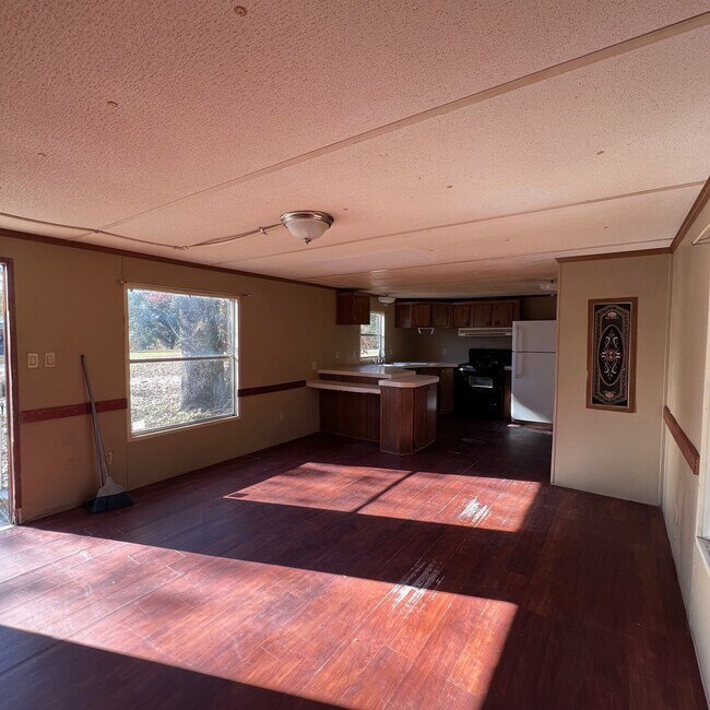 Photo - 1481 Holly Grove Rd