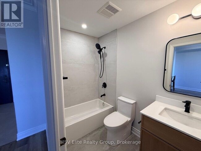 Photo - 1 Clairtrell Rd Unit 908