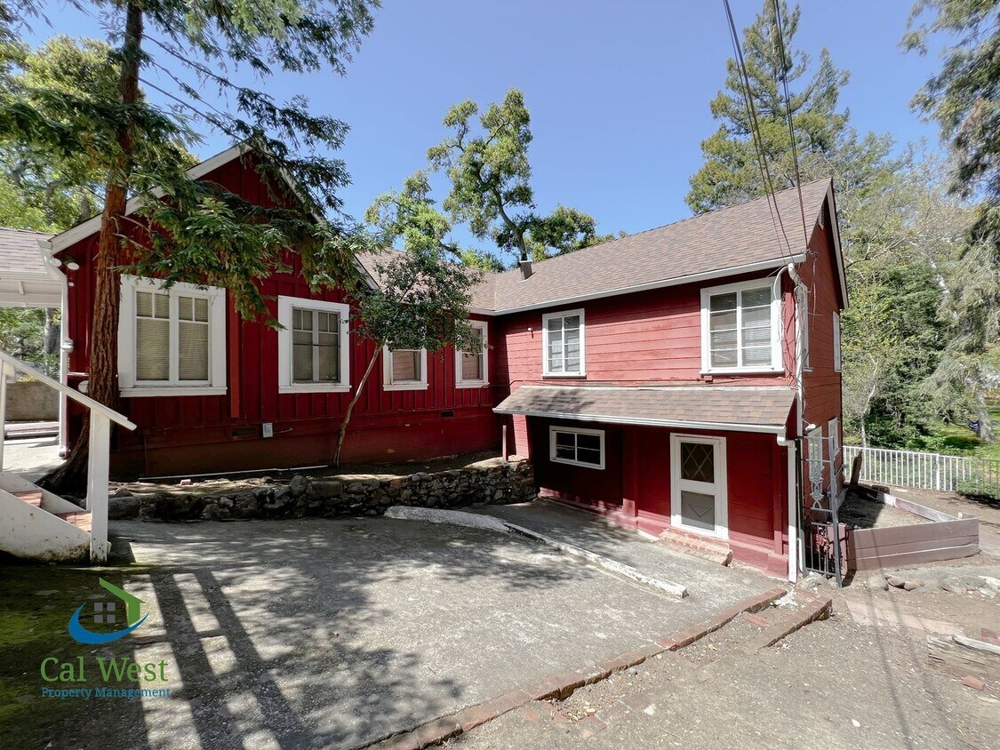 $3,495 - Beautiful 3 BD/1.5 BA Home in Old... - $3,495 - Beautiful 3 BD/1.5 BA Home in Old...