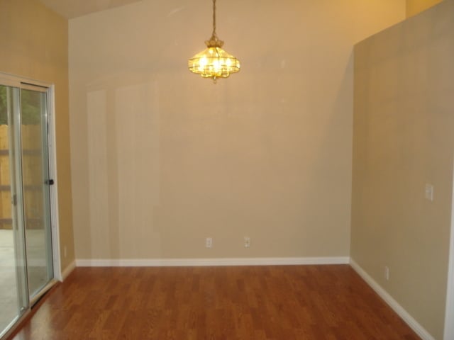 1421 Everett Way