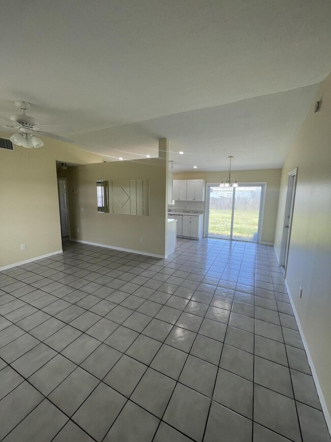 Photo - 1873 SW Morelia Ln