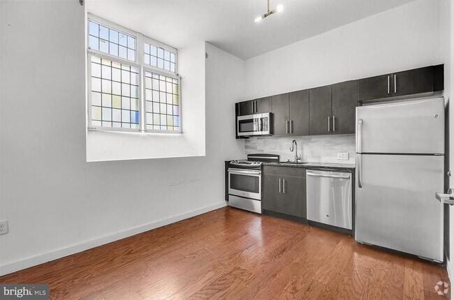 Building Photo - 2321 Fitzwater St Unit 109 Rental