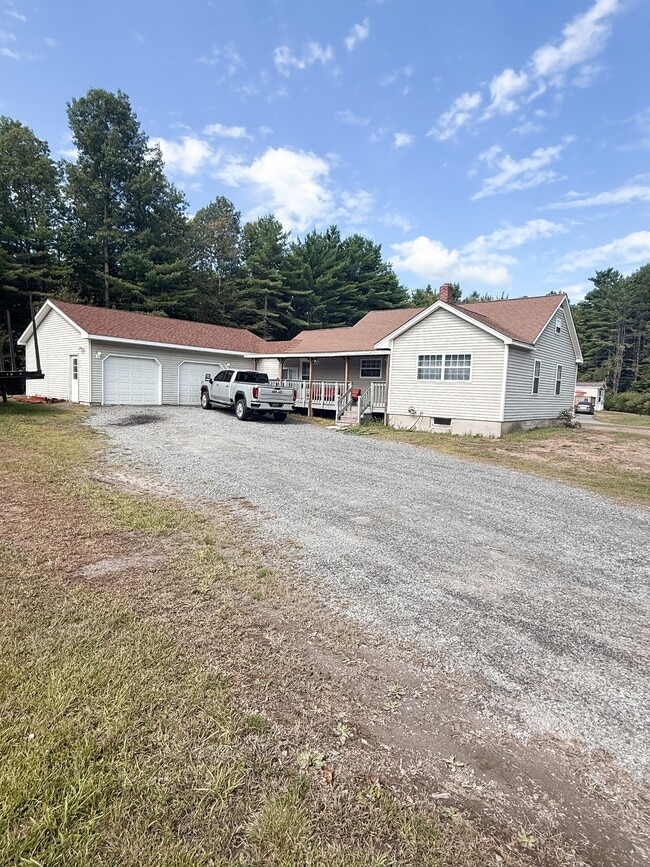 Building Photo - 1145 Waterville Rd Rental